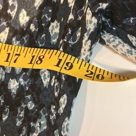 MIMI CHICA Button Up Tie Waist Sheer Blouse Size Small - Picture 6 of 9